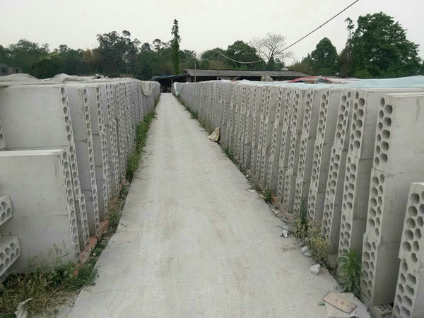 成都輕質磚的建筑性能如何